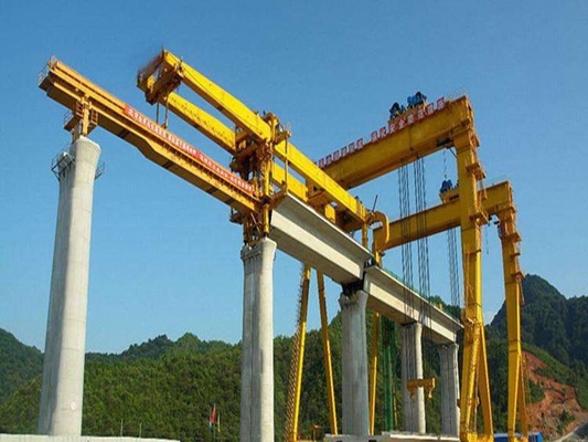 Cần cẩu phóng dầm 1000T đường sắt tốc độ cao để xây dựng cầu